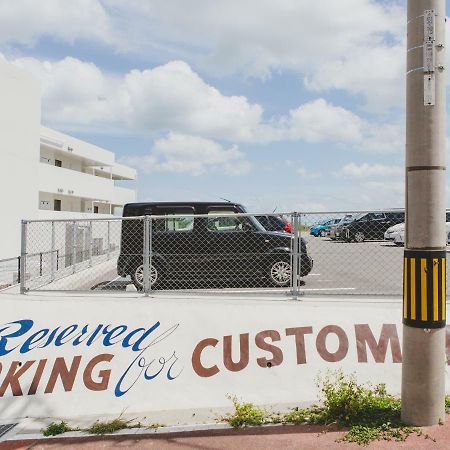 Hideout Okinawa Uruma Exterior photo