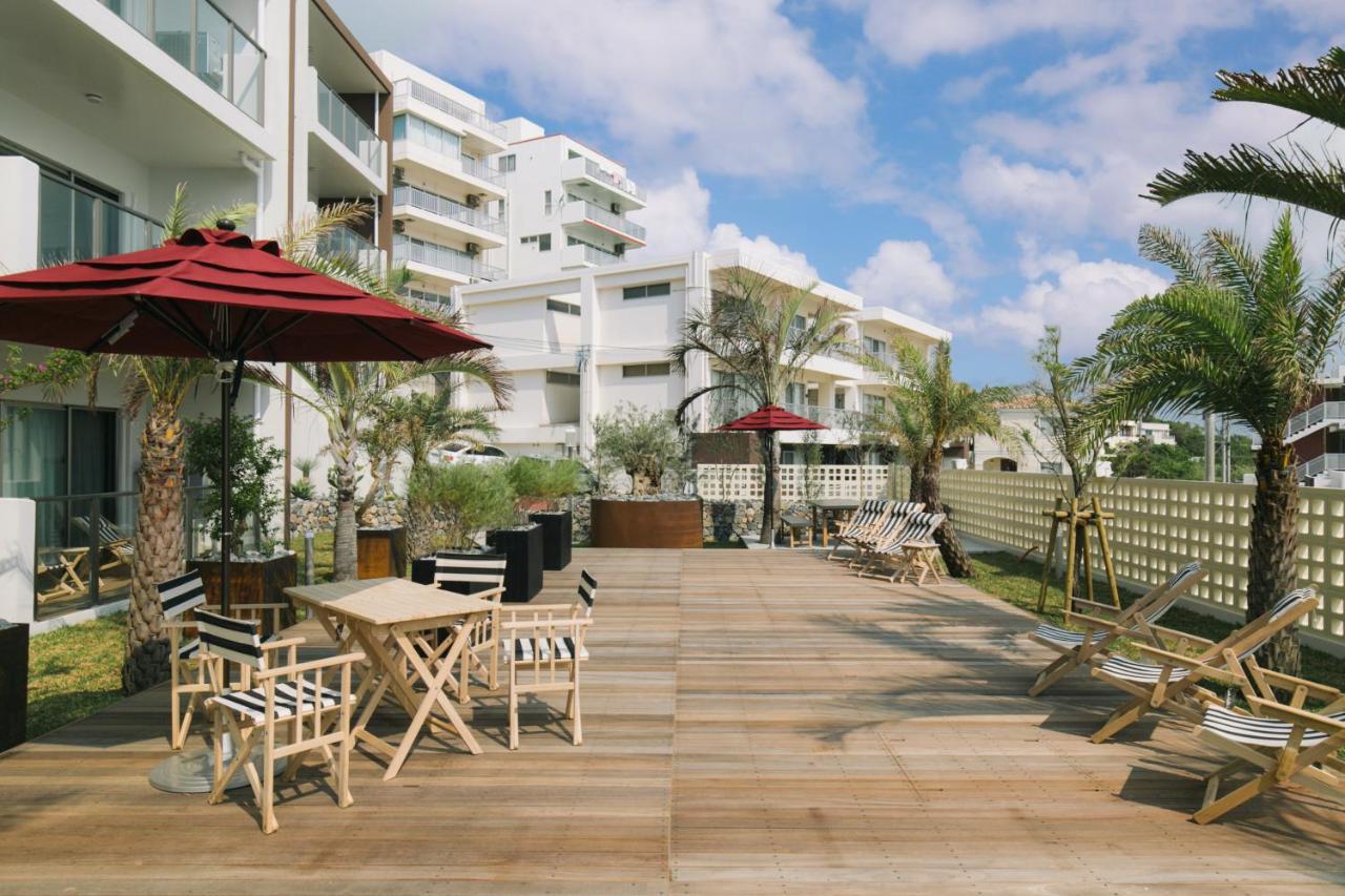 Hideout Okinawa Uruma Exterior photo
